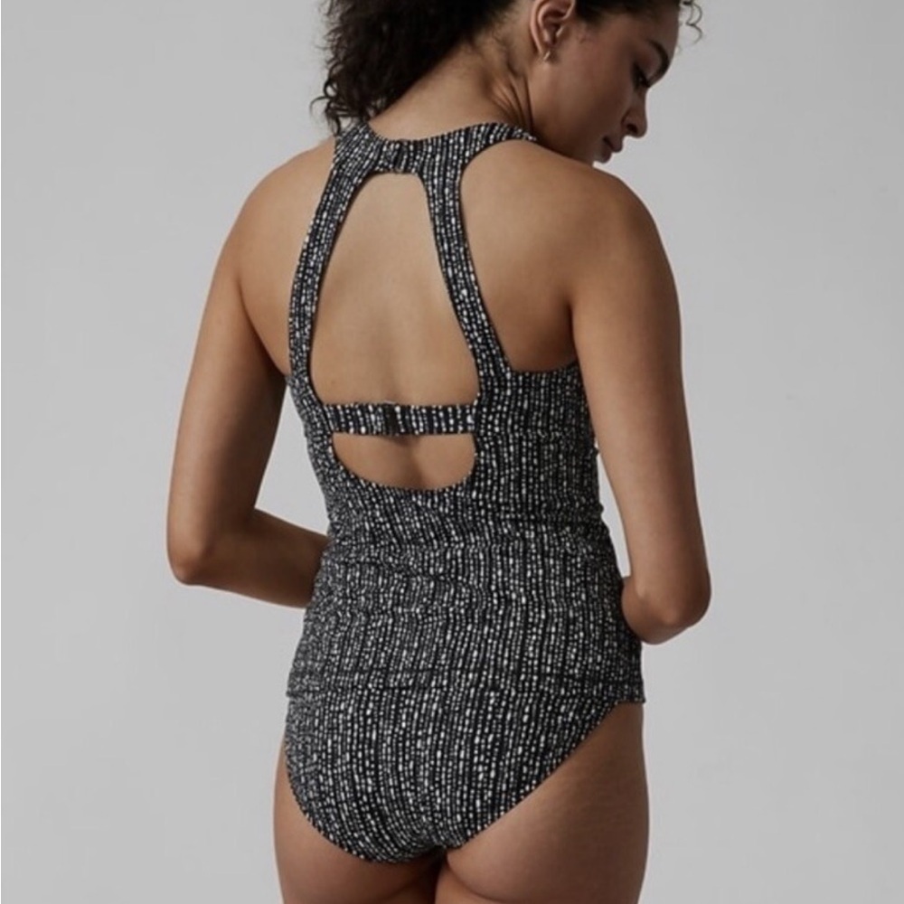 NWT Athleta Maldives Bra Cup Tankini Swim Top Black Rice Pearls 32 D/DD - Picture 3 of 11